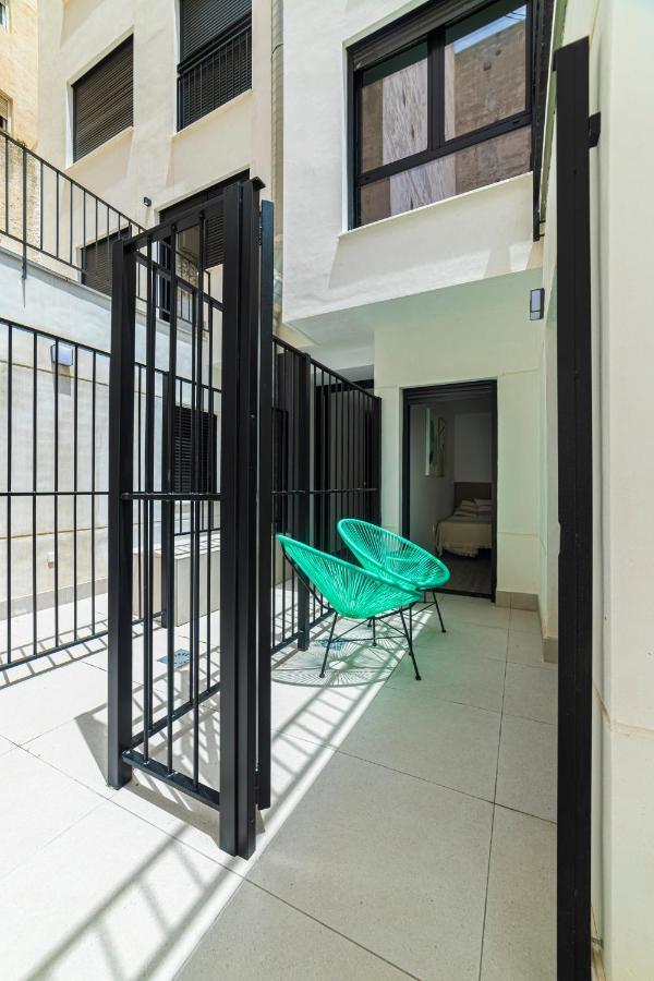 Breton 17 Alicante Exterior foto