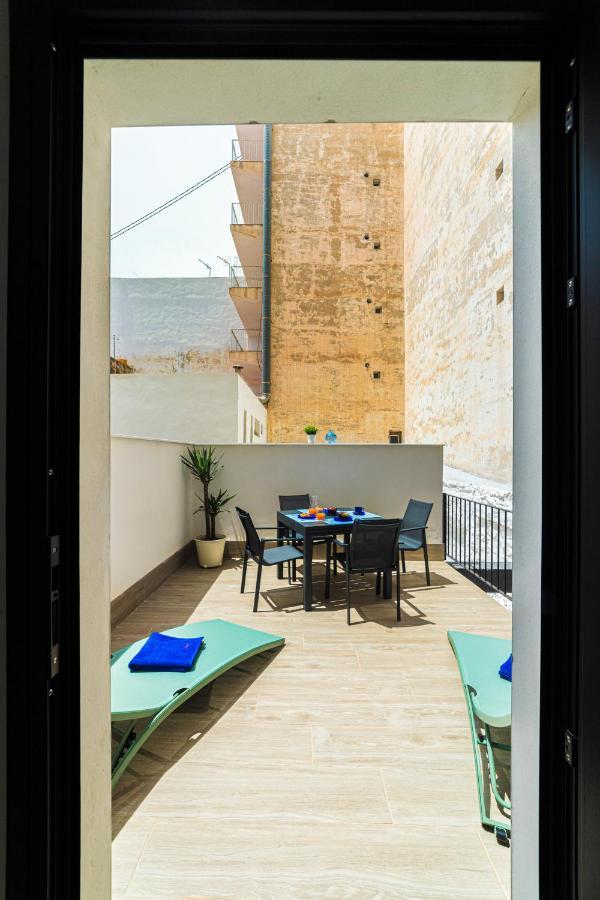 Breton 17 Alicante Exterior foto